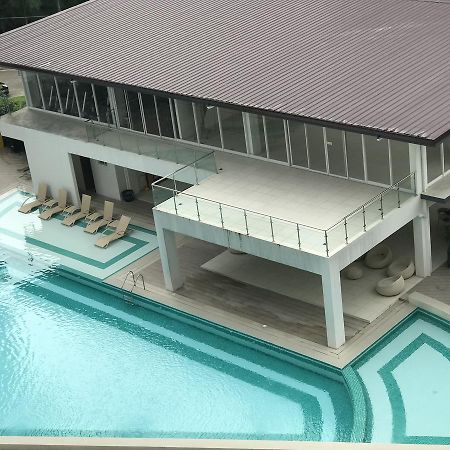 Mivesa Garden Residences By Cec Cebu Buitenkant foto